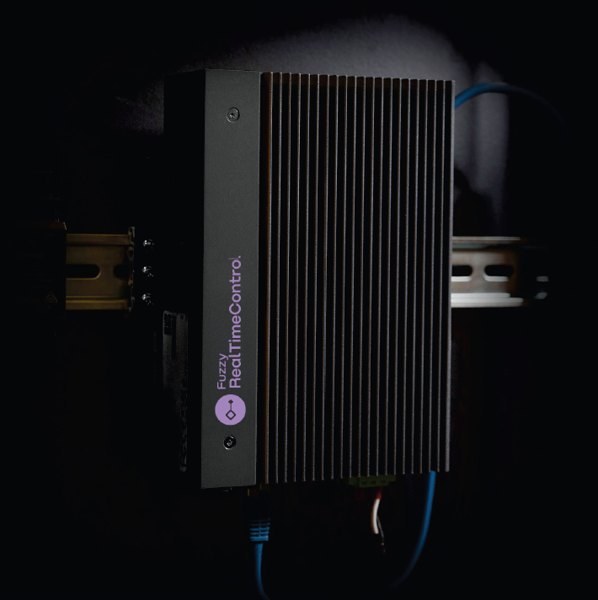 Fuzzy RTOSの産業用PC